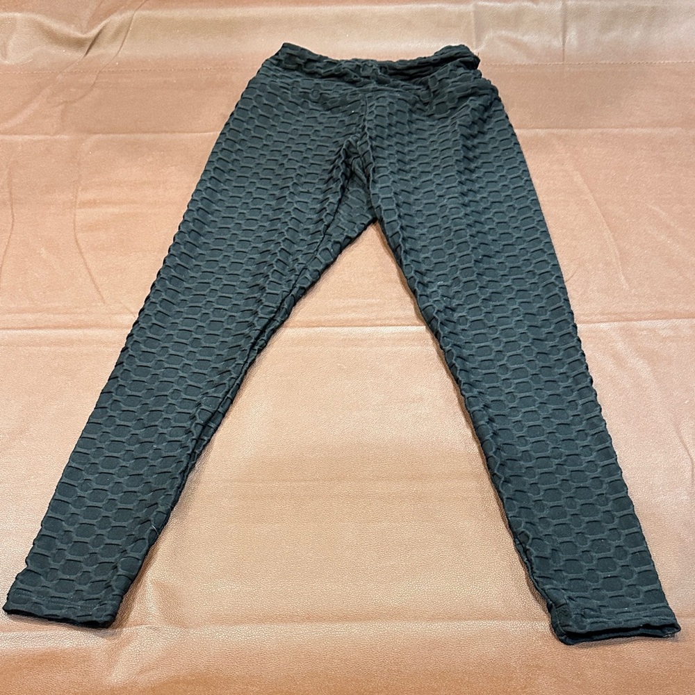Charlotte Russe Black Textured Women’s Leggings